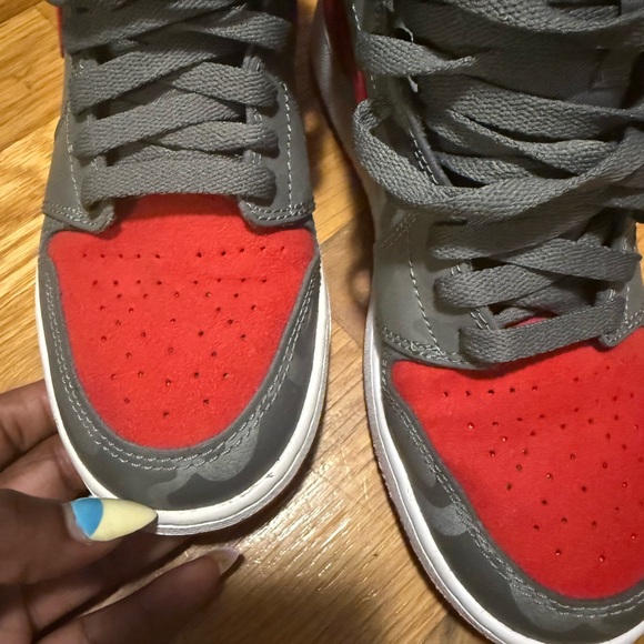 Air Jordan 1 - Picture 4 of 6
